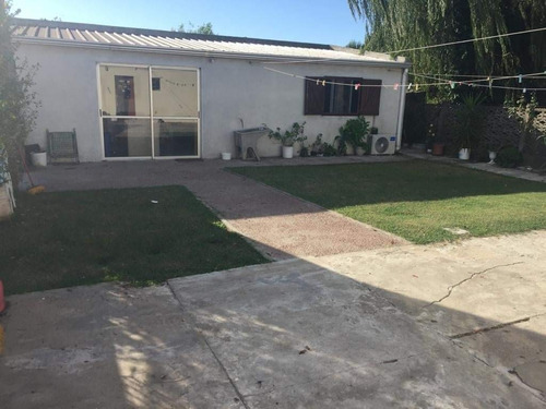 Imagen 9 de 13 de Vendo O Permuto Casa En Dolores Soriano