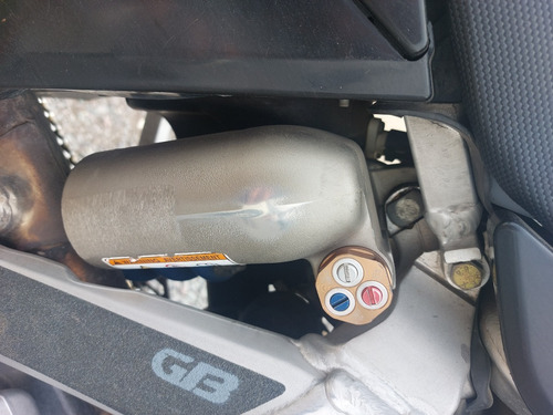 Imagen 14 de 18 de Suzuki Rmz 250
