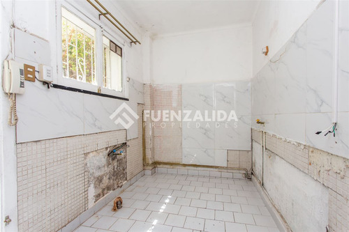 Hermosa Casa En Venta De 4 Dorm 3 Baños. En Ñuñoa.