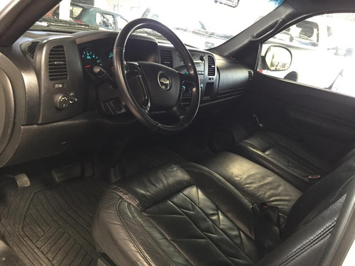 Chevrolet Silverado Ls