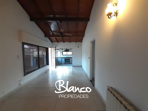 Casa En Venta En Mapuche Country Club, Pilar, G.b.a. Zona Norte