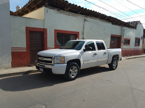 Chevrolet Silverado E Pickup Silverado 2500 Cab Ext Mt