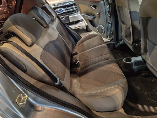 Fiat Palio 1.6 Essence 115cv Brasil