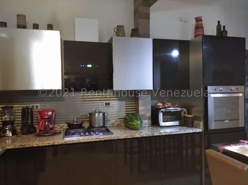 Imagen 8 de 14 de Gustavo Zavala Rentahouse 22-5804