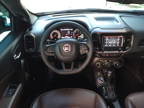 Imagem 13 de 15 de Fiat Toro 2.0 16v Turbo Diesel Ranch 4wd At9