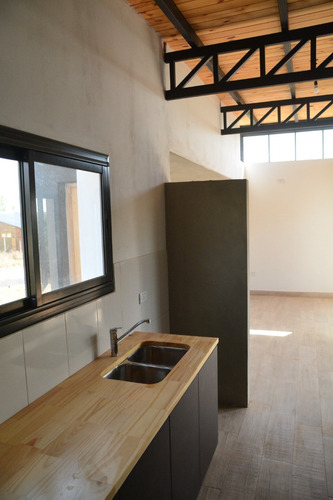 Casa Como Nueva! Con Hermosa Vista! 2 Habitaciones - Oportunidad - Villa Giardino - Córdoba
