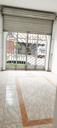 Alquilo Local Comercial, Urb. San Isidro, X Reniec, Colegios