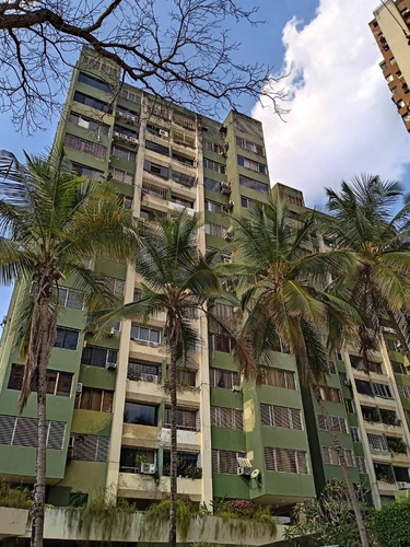 Aacosta Vende Apartamento Amoblado En Las Chimeneas 