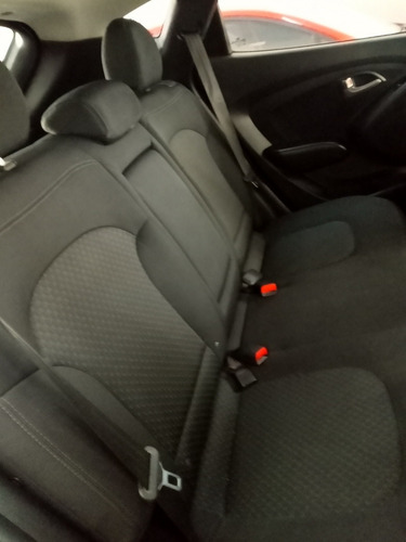 Imagen 11 de 15 de Hyundai Tucson 2012 2.0 Gls 5mt 2wd