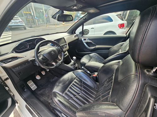 Peugeot 208 1.6 Xy