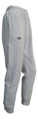 Conjunto Uin: Elegancia Y Estilo Para El Caballero Moderno