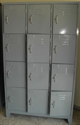 Locker Metálico De 12 Puertas