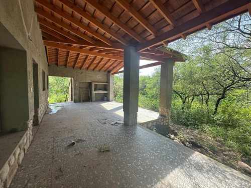 Venta Casa Las Tapias 2 Dorm Categoria Con 2 Has