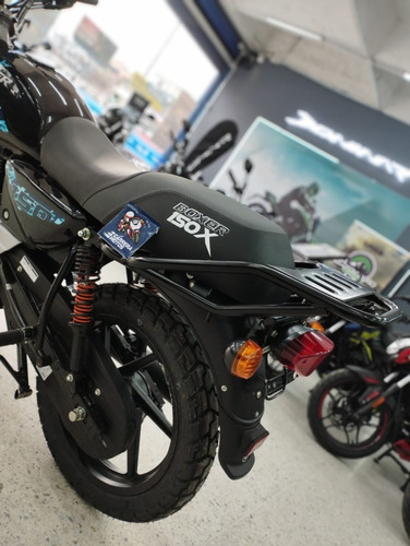 Imagen 9 de 15 de Boxer 150 X