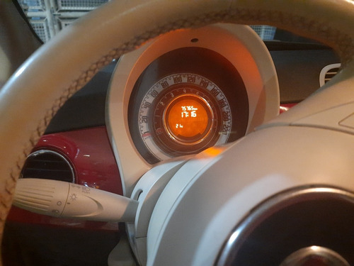 Imagem 8 de 8 de Fiat 500 2012 1.4 16v Lounge Air Aut. 3p