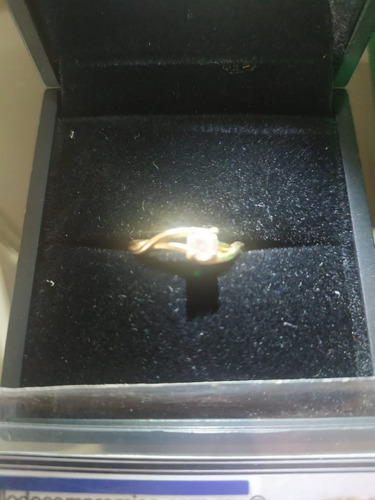 Anillo De Compromiso Aro 14k Con Brillante De 30 Puntos 