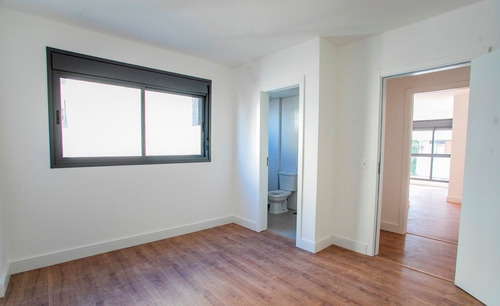 Imagem 16 de 28 de Apartamento Residencial Em Curitiba - Pr - Ap0101_capr