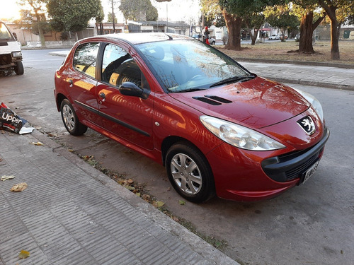 Imagen 4 de 13 de Peugeot 207 Xr 2010