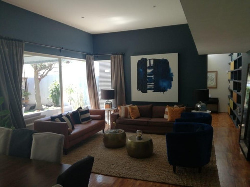 Imagen 4 de 13 de Venta De Residencia Con Alberca Propia En Villas Del Mesón Juriquilla