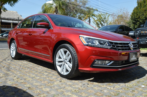 Volkswagen Passat 2018 V6 Rojo