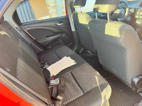 Toyota Etios 1.5 16v Xs 4p