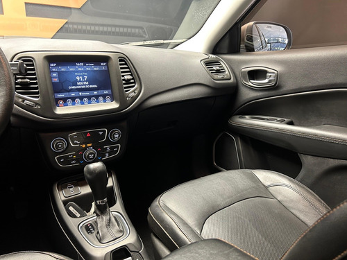 Jeep Compass 2.0 16V FLEX LONGITUDE AUTOMÁTICO