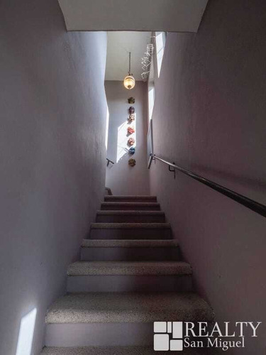 Imagen 5 de 20 de Casa En San Miguel De Allende Llena De Color