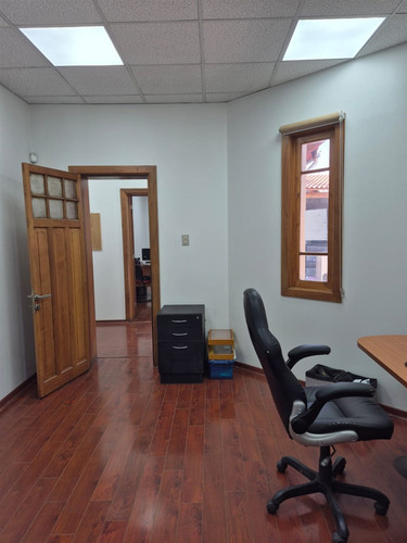 Oficinas Con Bodegas En Venta En El Bosque (patricio Lynch)