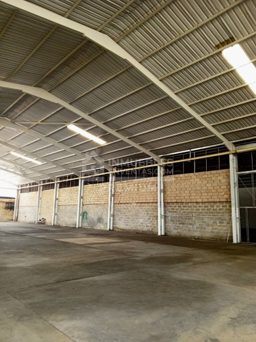 Cf Galpon En Zona Industria Quizanda Total 2569mts2