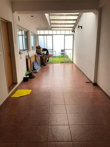 Imagen 2 de 25 de Casa - Lanús Oeste