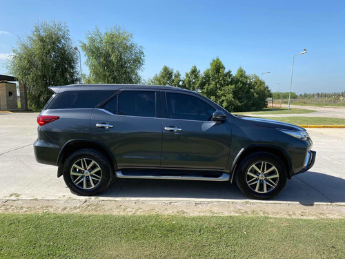 Toyota Sw4 2.8 Srx 177cv 4x4 7as At 2018