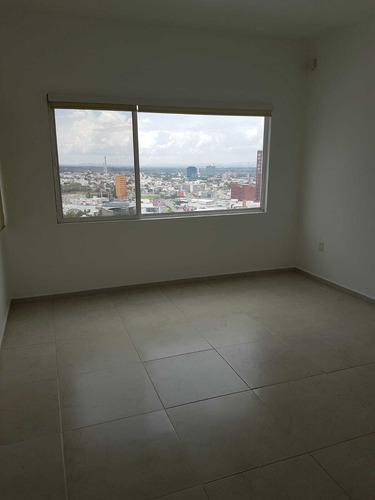 Imagen 7 de 13 de Lomas Del Tec Jardin Y Vista