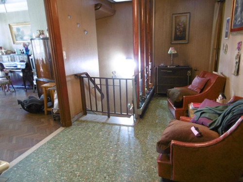 Vivienda Multifamiliar. 2 Ph C/ Entr Indep. + Cochera +local