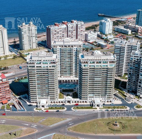 Departamento - Playa Brava