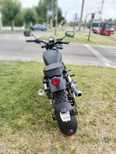 Imagen 13 de 18 de Keeway K-light 202 Av 1