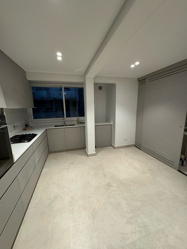 Departamento En Venta En Recoleta, Capital Federal, Buenos Aires