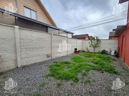Casa En Venta En Bicentenario, Talca