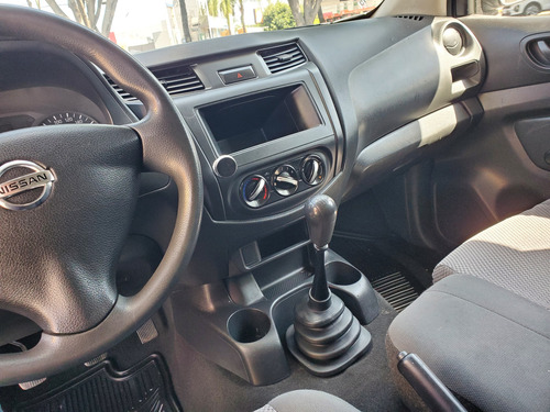 Nissan NP300 Chasis Cabina