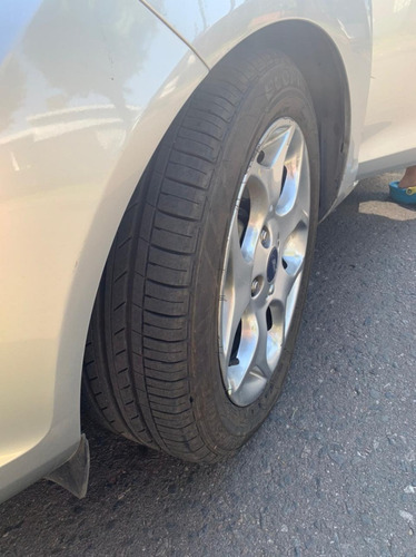 Ford Fiesta Kd Titanium 2011 5p