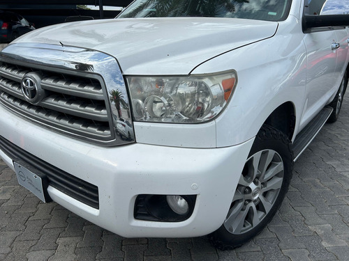 Toyota Sequoia 5.7 Limited At