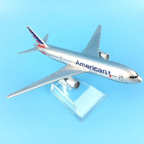 Imagen 5 de 5 de Boeing 777, Colores De American, Escala 1:400