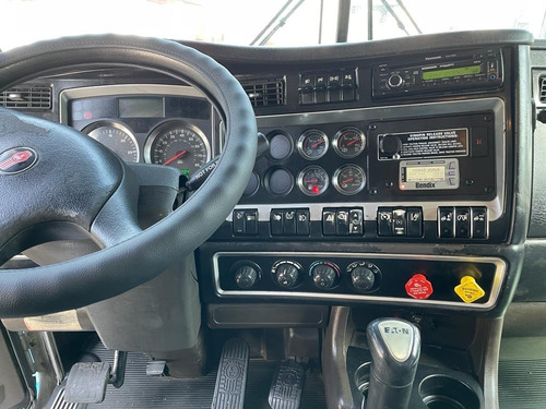 Imagen 11 de 15 de Kenworth T800 Camion De Volteo De 14 Metros Cubicos