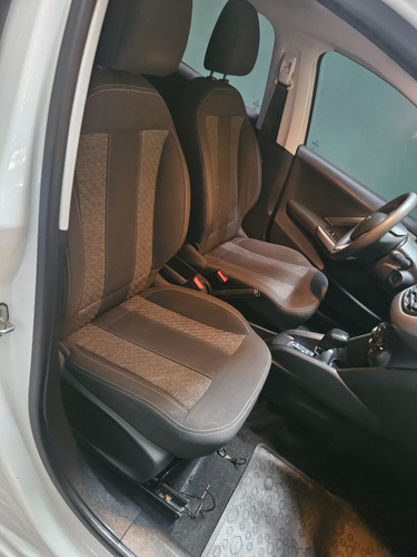 Peugeot 208 1.6 Allure Tiptronic