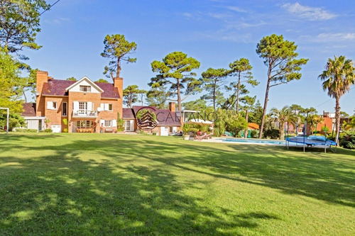 Espectacular Casa!- Ref: 3124
