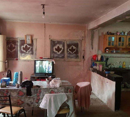 Imagen 3 de 23 de Venta - Dos Casas En Un Lote - Merlo