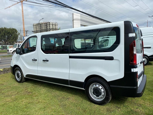 Imagen 7 de 15 de Renault Trafic Techo Bajo Carga Euro 5