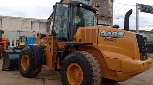 Imagem 2 de 15 de Pá Carregadeira Case 721e * 15 Ton*caç. 2,5m³* 2017 *repasse