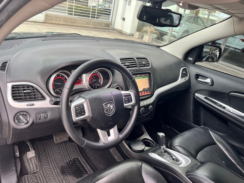 Imagen 8 de 8 de Dodge Journey Sxt 2.4