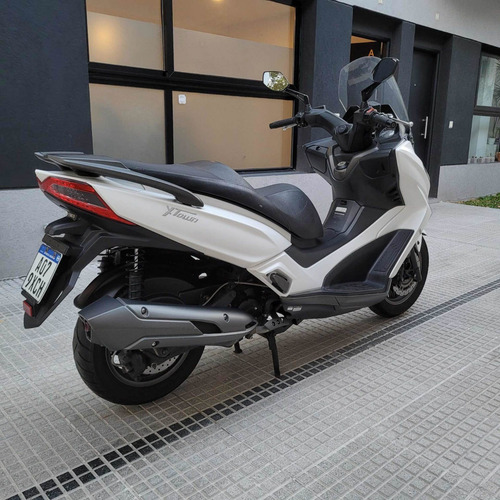 Imagen 5 de 15 de Scooter Kymco X Town 250i