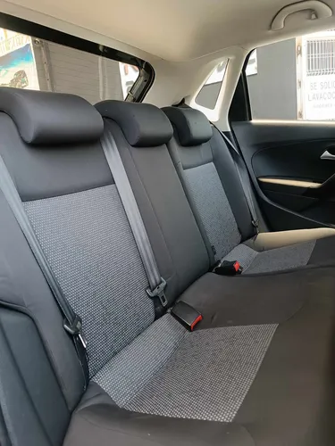 Volkswagen Polo 1.6 L4 Mt